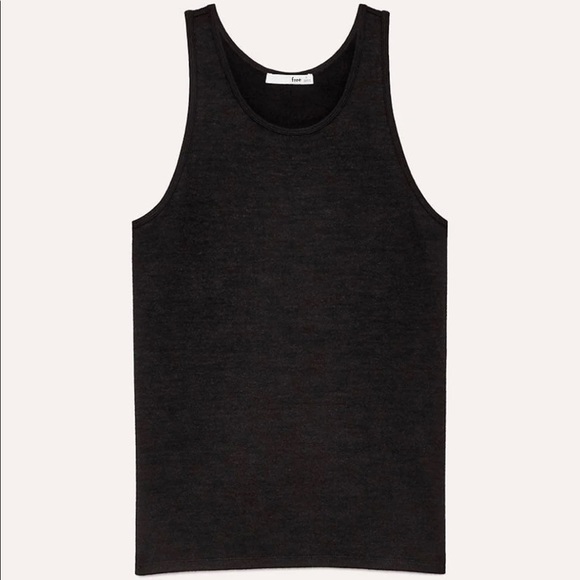 Aritzia black tank - Picture 2 of 4